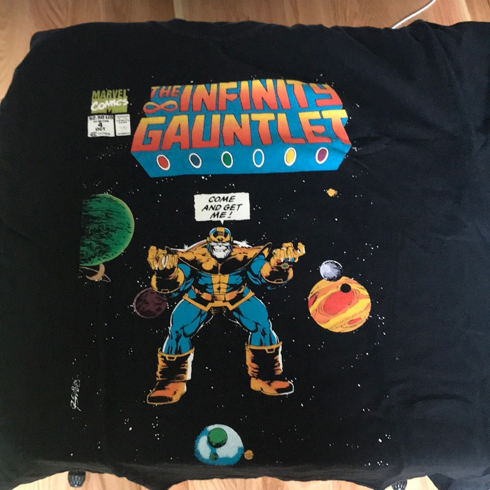Marvel Infinity Gauntlet tshirt